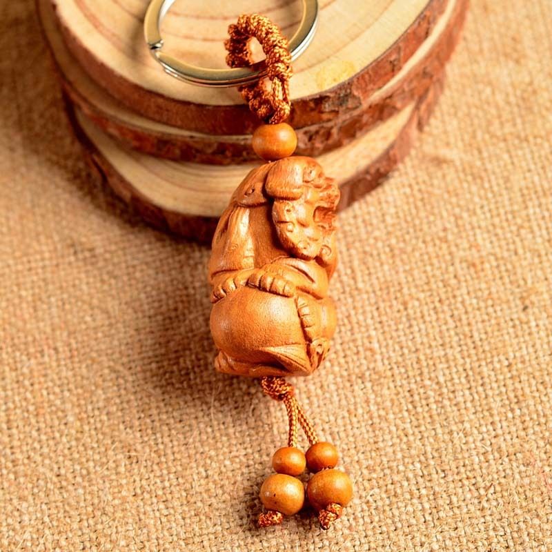Wood 3D Carving Chinese Feng Shui Geomancy Lion Foo Dog Statue Key Chain Keyring