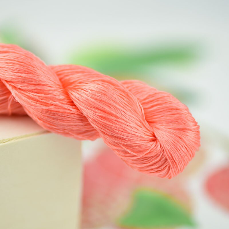 1pcs 400m 100% silk thread silk embroidery thread hand embroidery embroider cross stitch red series 13 gradient colors: 3