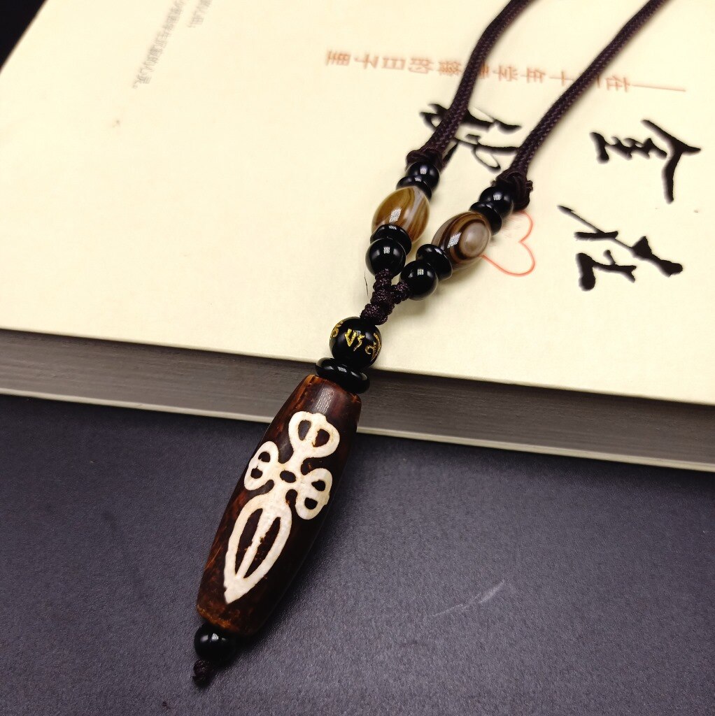 Nine Eye Tibet Dzi Pendant Choker Nacklace Natural Stone Materials Fashionable Style Tibet Heaven Bead Bring Good Luck: 9