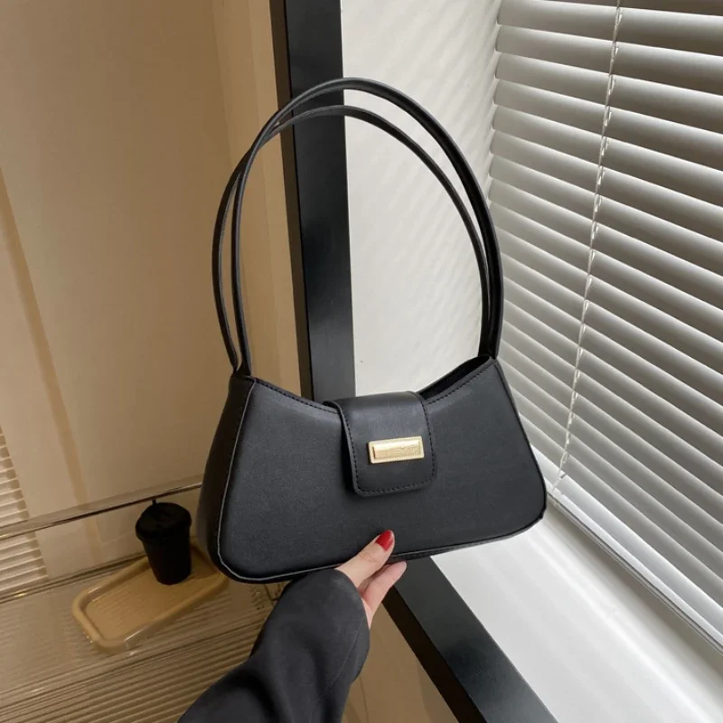 Minimalist Shoulder Bag for Women Simple Solid Color Underarm Bag Buckle Handbag and Purse Small Top-handle Bags: black