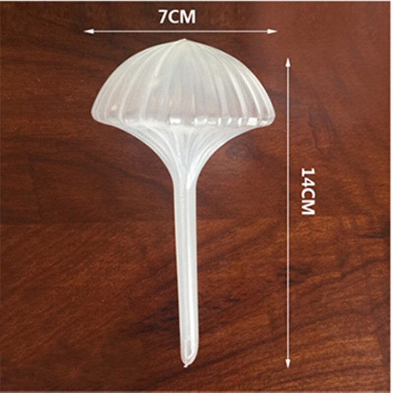 Plant Watering Bollen Automatische Self-Watering Globes Plastic Ballen Tuin Water Apparaat Besproeien Lamp Voor Plant Tuingereedschap: white 60ml