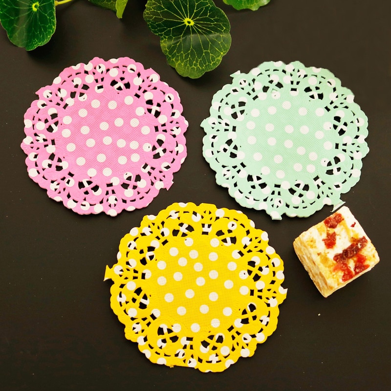 Punkte Papier Spitze Deckchen 3,5 zoll 8,8 cm Runde Dekorative Geschirr setzt Kuchen Verpackung Papier Pads Matten