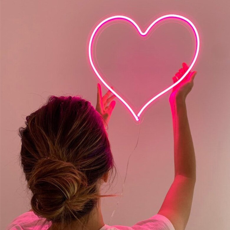 Heart Shape Neon Sign Wall Hanging Neon Light for Wedding Bedroom Home Party Decor Bar Light USB Powered Valentine's Day
