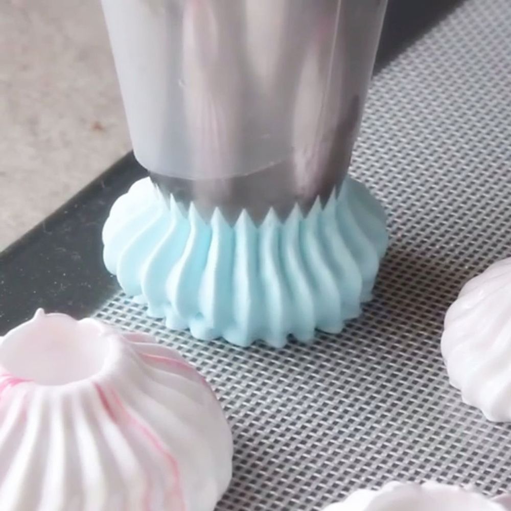 Glasyr rörmunstycken kaka kex rysk glass bakverk tips tårtform tårta dekorationsverktyg kök prylar 1pc