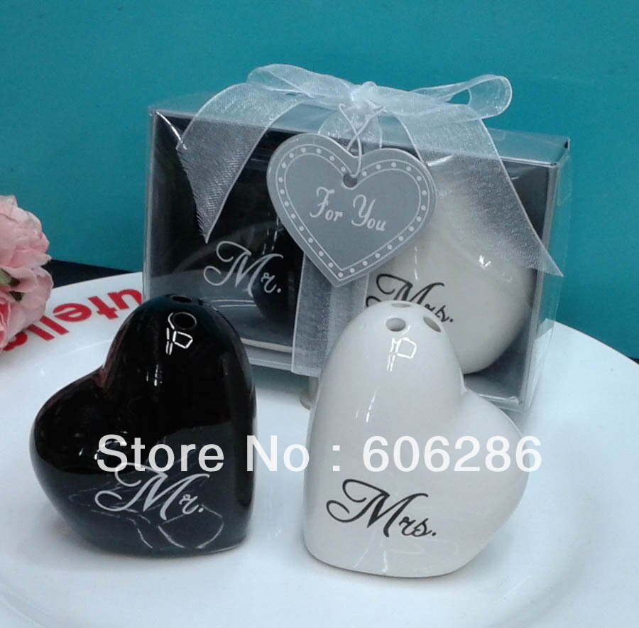 40pcs(20sets)/lot wedding return heart shaped Mr Mrs Ceramic Salt and Pepper Shakers for event giveaways