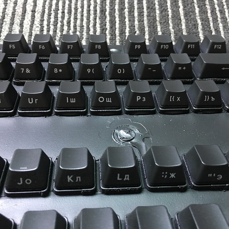 Keyboard Keycaps 104 Mechanical Keyboard Key Caps English and Russian Side Engraved Transparent Key Caps