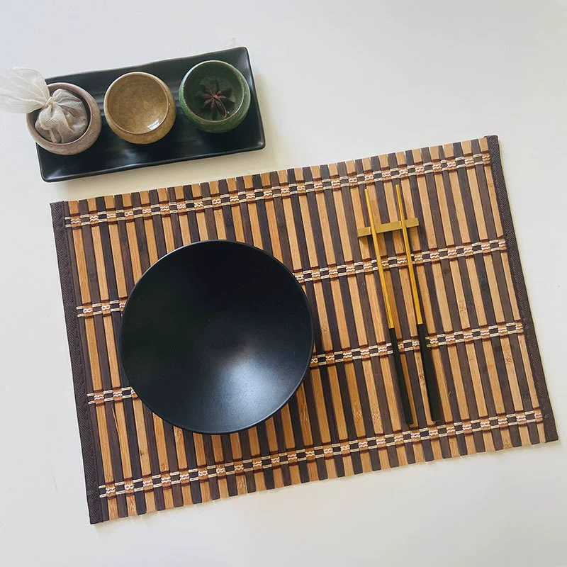 Napperons en bambou pour Table à manger, ensemble de 4 sets de napperons, résistants aux taches, à la chaleur, durables et robustes pour la cuisine: Rose