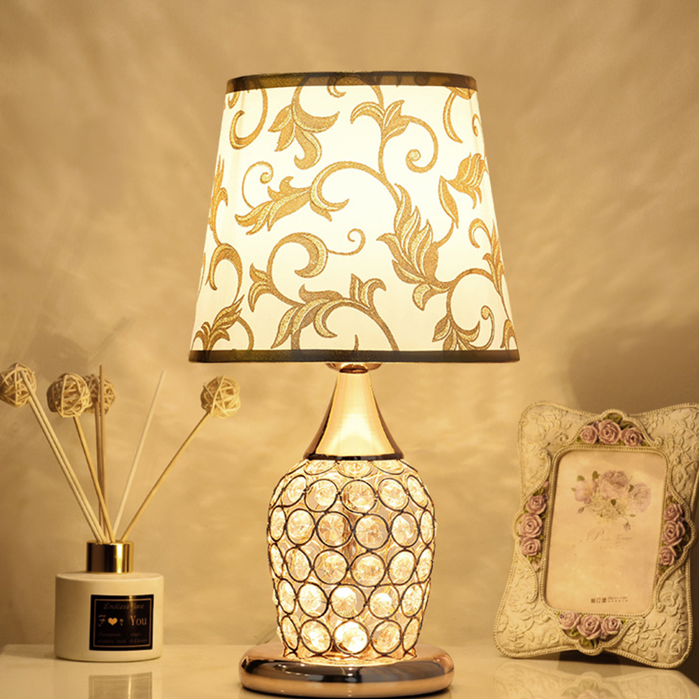 Kristall-Tischlampe Ich bin europäischen Stil, einfache moderne Schlafzimmer-warme romantische , kreative dekorative Nachttischlampe: Grün / AU Stecker