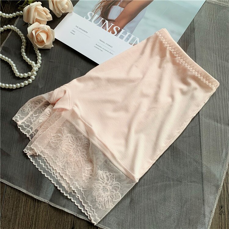 Women Safety Shorts Lace Breathable Boy Shorts Lady Seamless Underwear Short Pants Under Skirts Shorts: 1pc pink