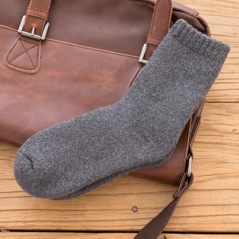 1 paar Männer Winter Sport Haus Skating Nicht Slip Weiche Mitte Rohr Outdoor Skifahren Socken Atmungsaktive Feste Absorbieren Schweiß Komfortable