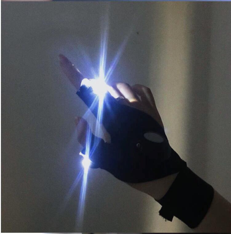 Gants Style japonais Harajuku pour Couples, Streetwear à la coréenne pour femmes et hommes, accessoires gothiques demi-doigt pour couverture de fête: Right hand