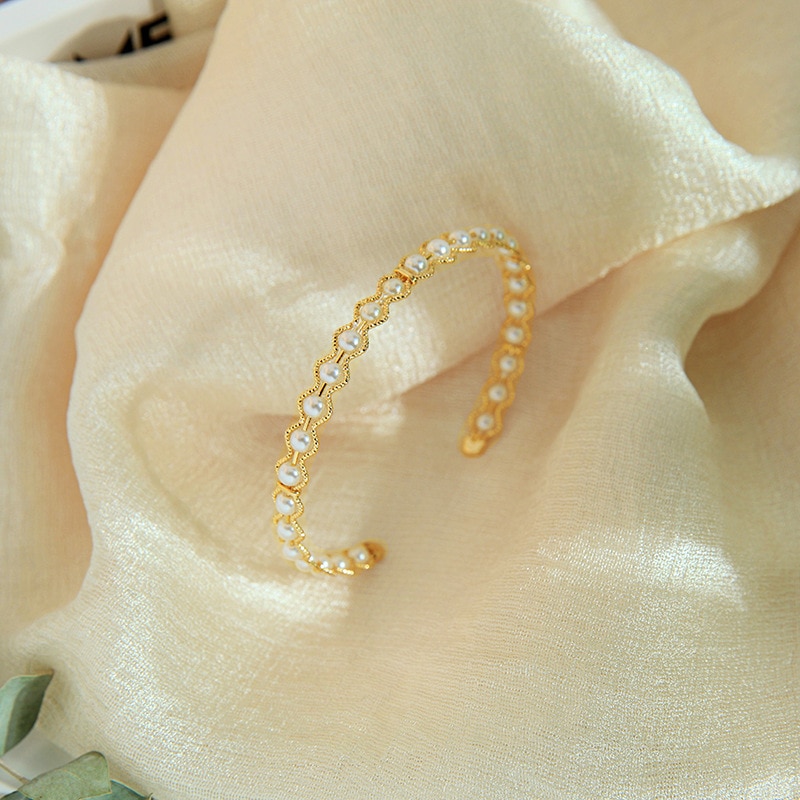 Huanzhi koreansk simpel guldfarve åben justerbar snoet metal hule perler armbånd armbånd til kvinder fest smykker