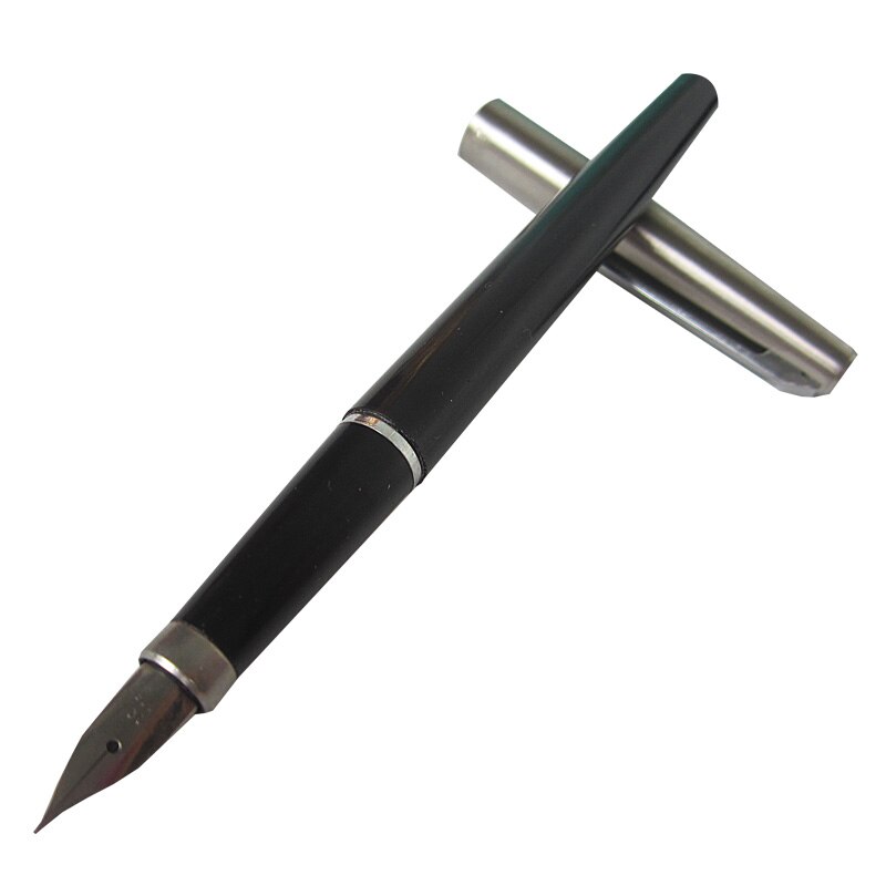 old stock Vintage Wing Sung 220 iridium fountain pen with original box Smooth writing stationery students daily collection: black