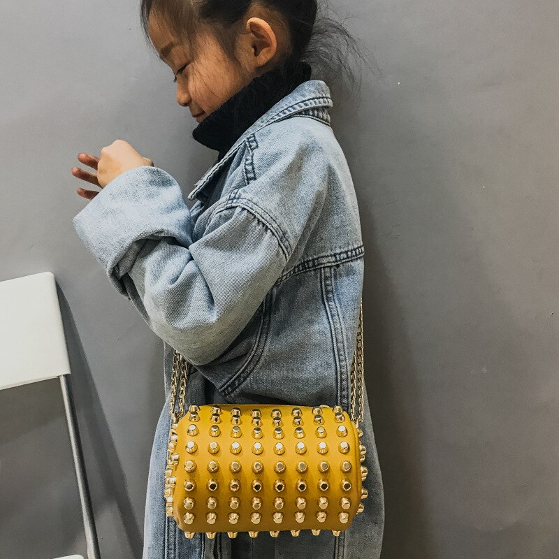 Koreaanse Stijl Mode Klinknagel Kleine Emmer Kussen Chain Crossbody Kinderen Zakken Mini Crossbody Tas Vrouwen