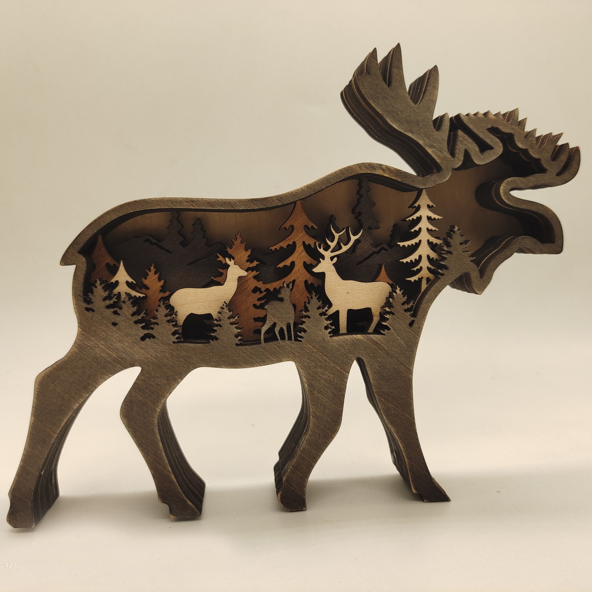 Estatua de lobo Animal de madera, tótem de lobo , artesanía decorativa para oficina y hogar, de Navidad, adornos de oso marrón de alce del bosque del norte: With Light / Elk