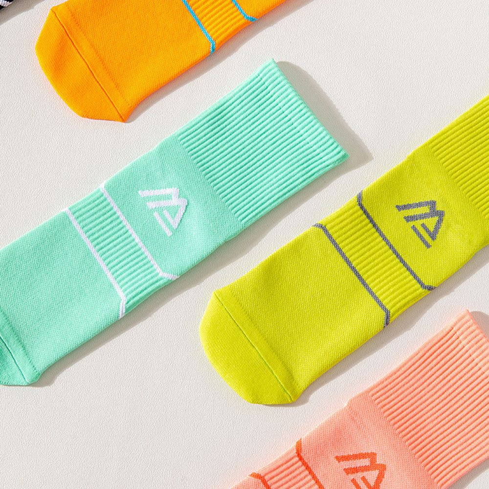 1Pair Middle Tube Socks Cycling Socks Sport Socks Bike Socks Boat Sock Athletic Cycling Socks Travel Socks Sports Supplies