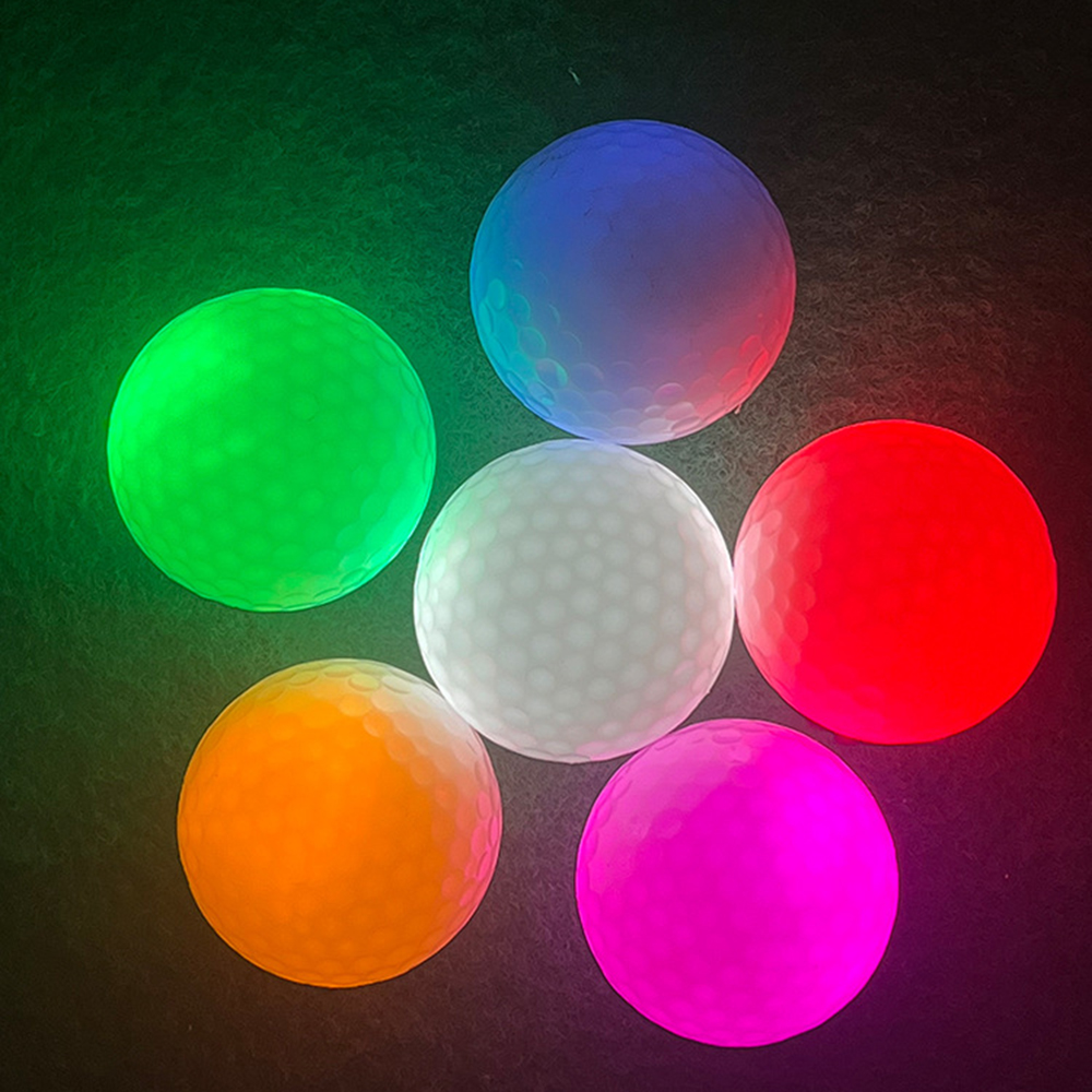 Langlebiger leuchtender Golf führte 3-Lagen-Übungsballglitter lang anhaltende helle Golfbälle leuchten im Dunkeln für Nacht übungen