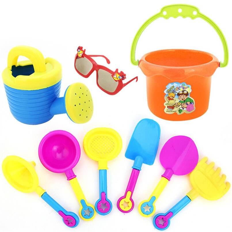 Couleur aléatoire 9 pièces enfants sable plage jouets château seau pelle pelle râteau eau outils ensemble pour enfants jouets bon aux enfants: Whole set
