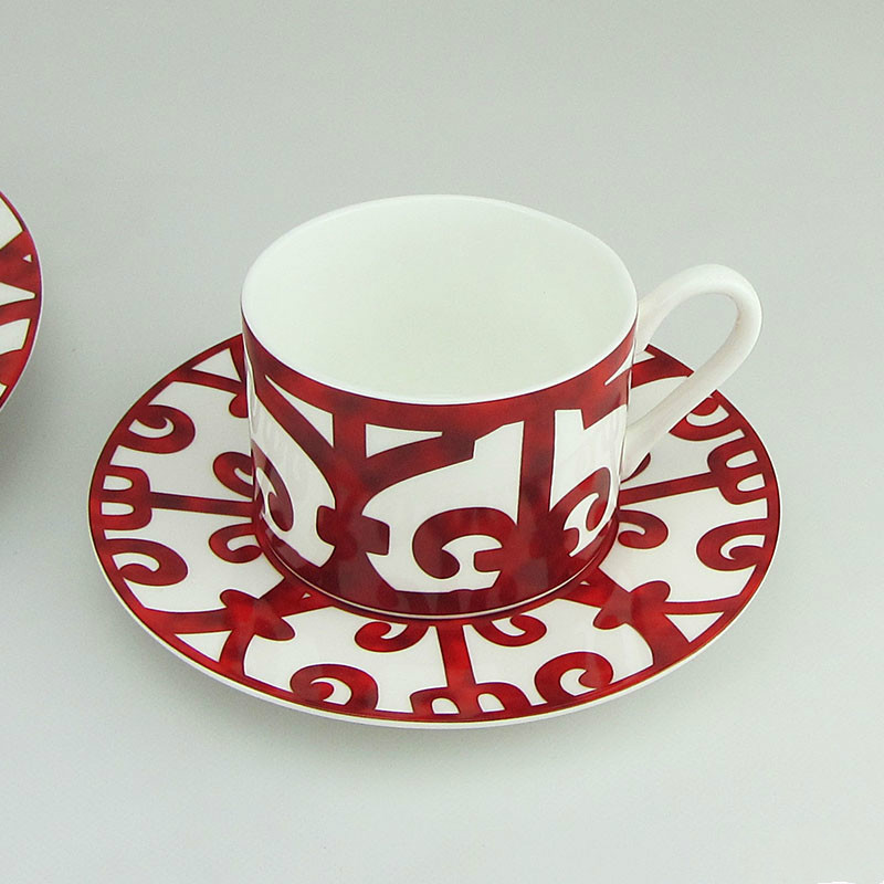 Juego de vajilla roja de hueso español, juego de platos y tazas de café: Marrón