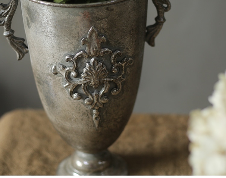 Classico Calice Del Fiore Vaso Retrò Nostalgico Ferro Battuto Vaso di Fiori per La Casa Soggiorno Decorazione di Cerimonia Nuziale Tavolo Vaso wazon