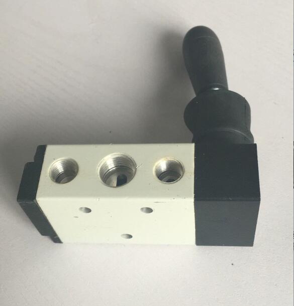5 Way 2 Position 1/4" BSPT Spring return manual valve 4H210-08 cylinder control reversing switch valve