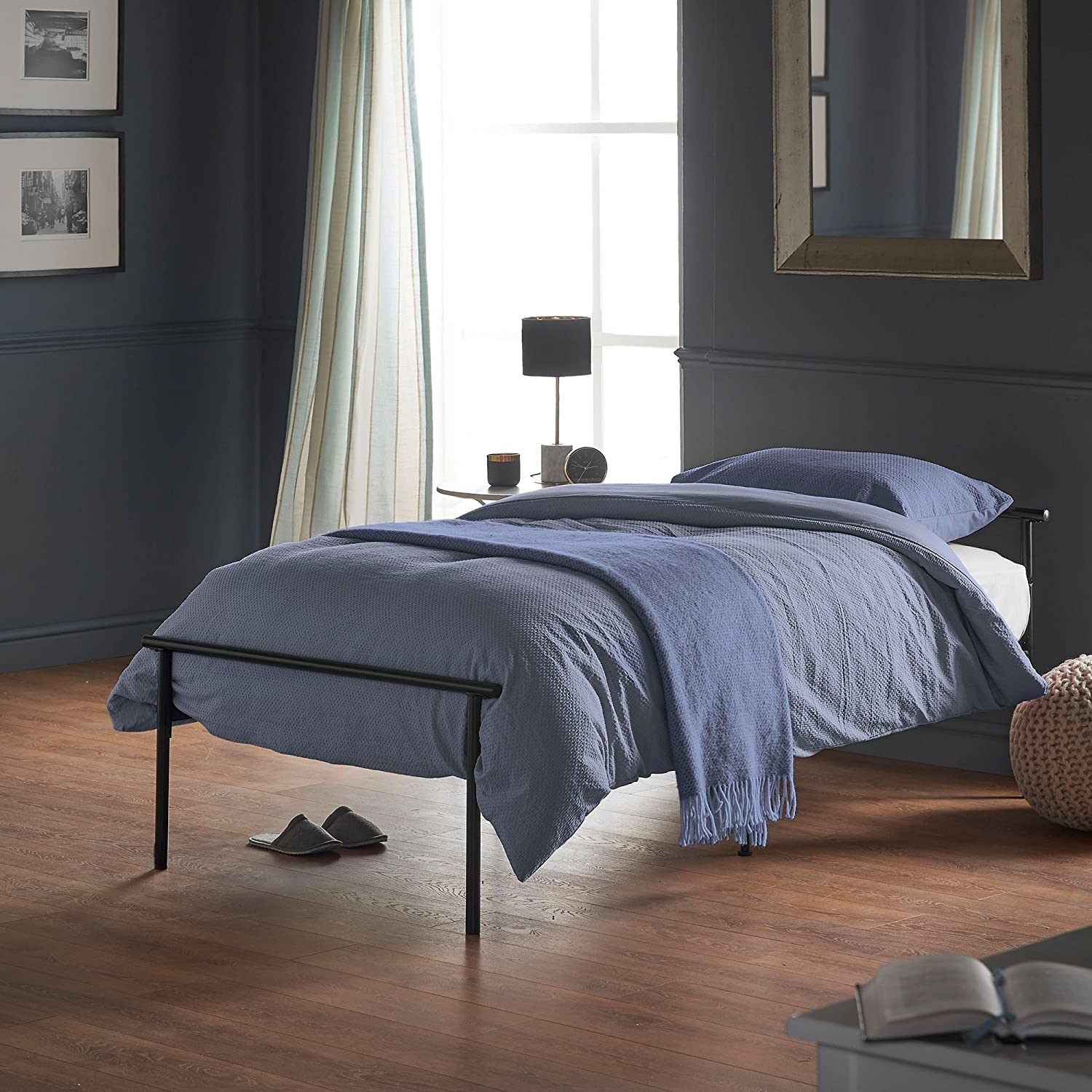 Single Metal Bed Frame – Black Twin Bed Frame with Headboard and Solid Durable Metal Slats – Easy Assembly