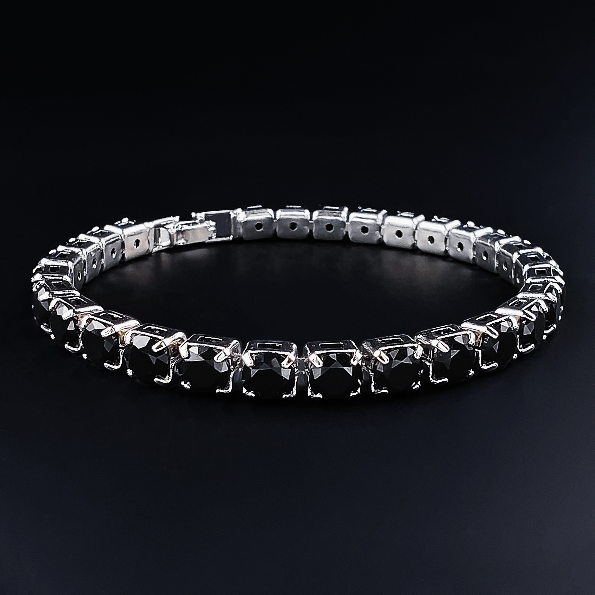 2024 único pulsera negra clara brazalete para mujer del Día de San Valentín S5787-black