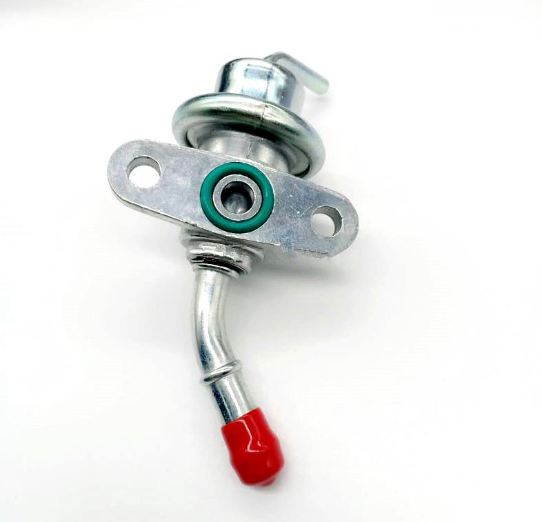 OEM 16740-MBW-J32 16740MBWJ32 Fuel Pressure Regulator For Motorcycle 2001-2006 Honda CBR 600 F4i CBR600F4I Regulating Valve