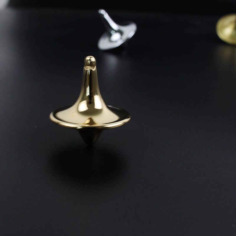 Movie Spinning Top - Inception Inspired Gyroscope Toy for Stress Relief and Entertainment