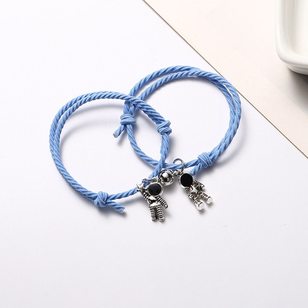 Pulsera de pareja astronauta pequeña banda de Goma para enviar novia novio imán piedra brazalete con cascabel nudo de la cuerda de la joyería: Blue