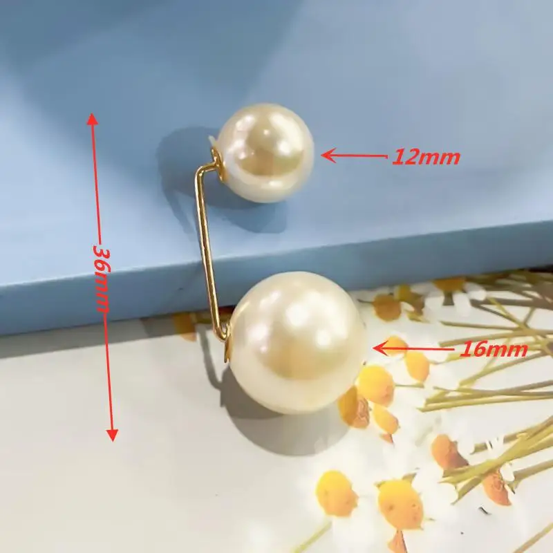 Women Tightening Waistband Pin Double Pearl Brooches Metal Lapel Pin Brooch Pins Sweater Shirt Cardigan Brooch: Emerald Green / Black Gun Plated