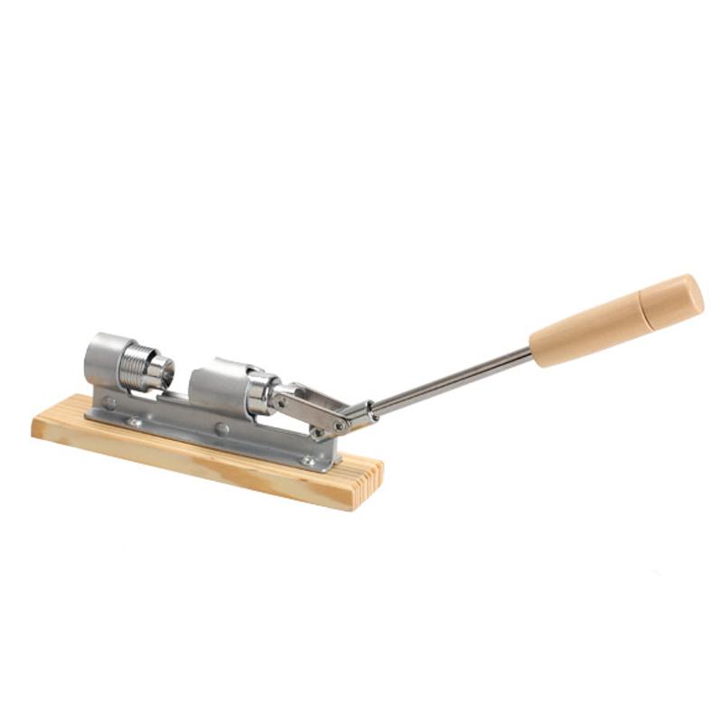 Décortiqueur de noix de casse-noisette résistant mécanique de casse-noix de fusée pour des outils d'ouvreur de biscuit d'écrou multifonctionnel de cuisine à la maison