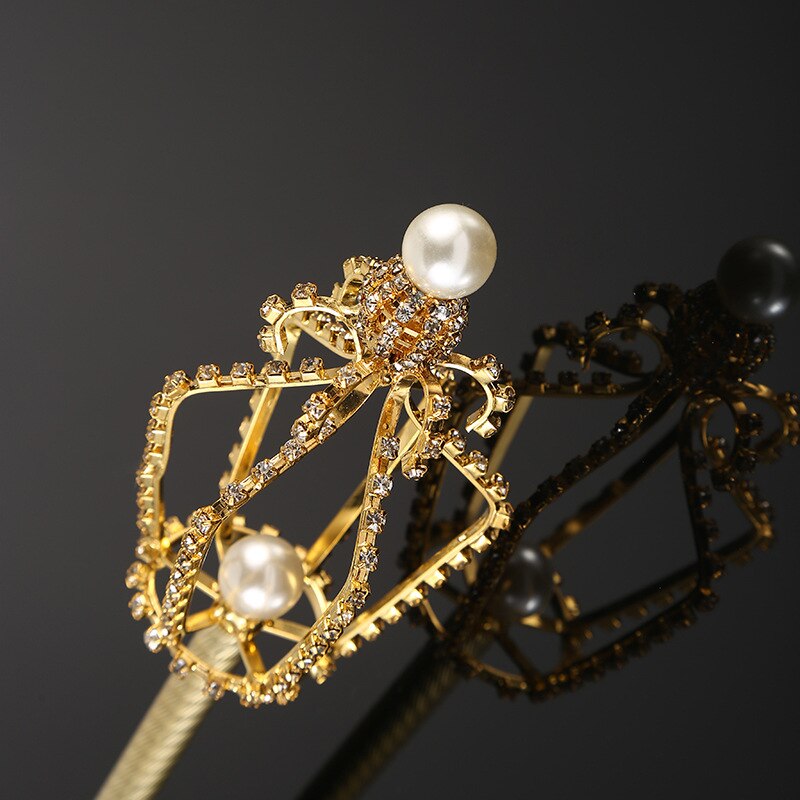 Bling krystal scepter tryllestav guld / sølv farve tiaras og kroner scepter konge dronning bryllupsfest fest kostumer håndholdte rekvisitter: Stil 10