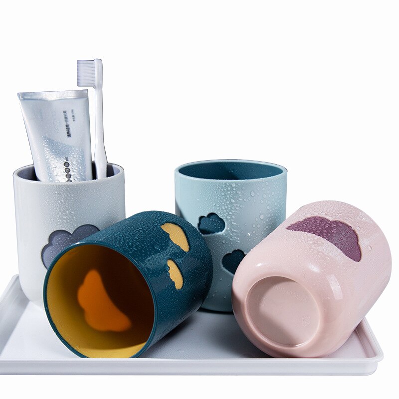 Kotitalouksien harjauskuppi moderni yksinkertainen sarjakuva pilvi muovi seinälle kiinnitettävä hammasharjateline kylpyhuoneen mukit