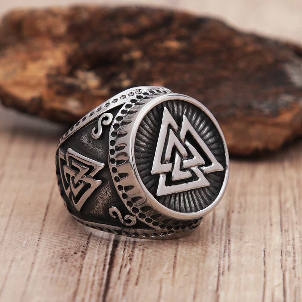 Anello Uomo In Acciaio 316L Con Simboli Viking Vegvisir, Valknut E Nodo Celtico – EC4Shop