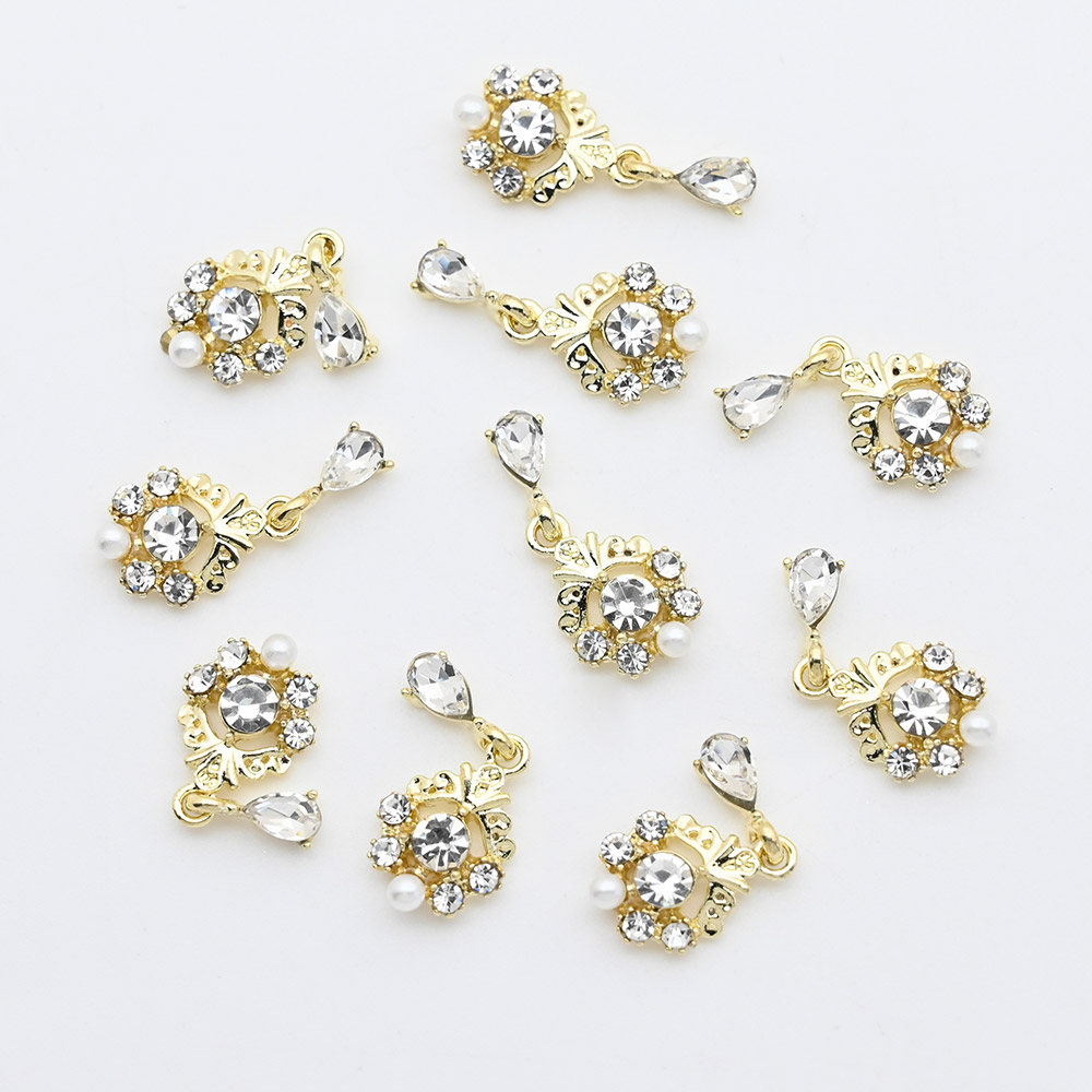 10pcs-Heart Jewelry Nail Dangle Charms Angel With Pearls+Rhinestones Decors For Acrylic Nails 18 Manicure Decorations #F2: JE0754