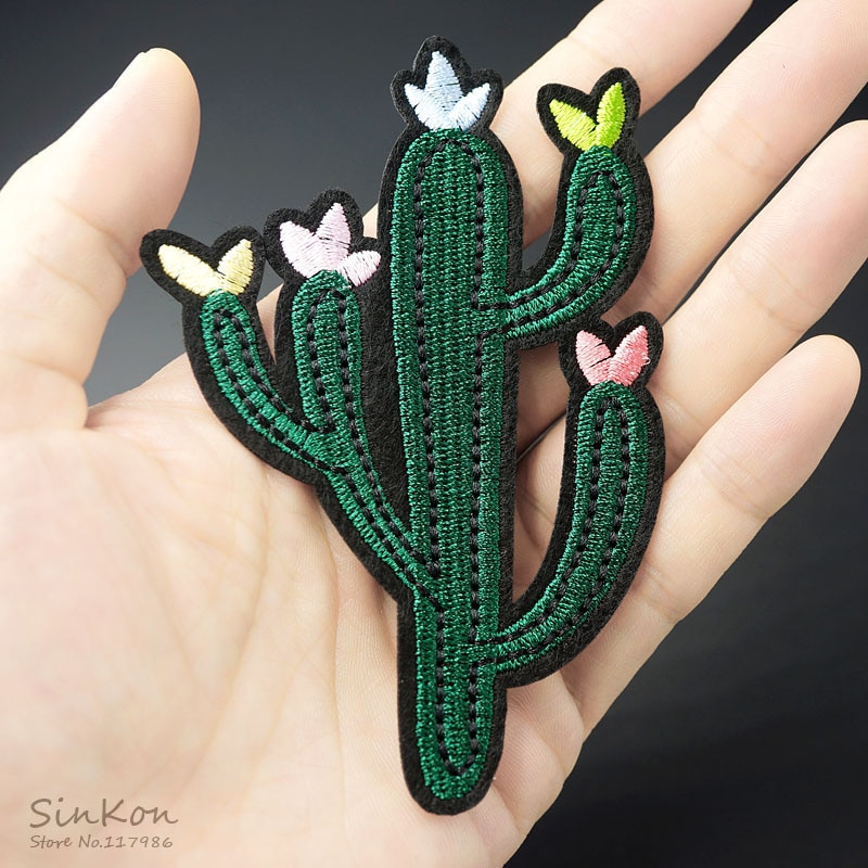 Cactus Size:7.0X10.4 Cm Ijzer Op Patch Geborduurde Applique Naaien Kleding Stickers Kledingstuk Kleding Accessoires Badges