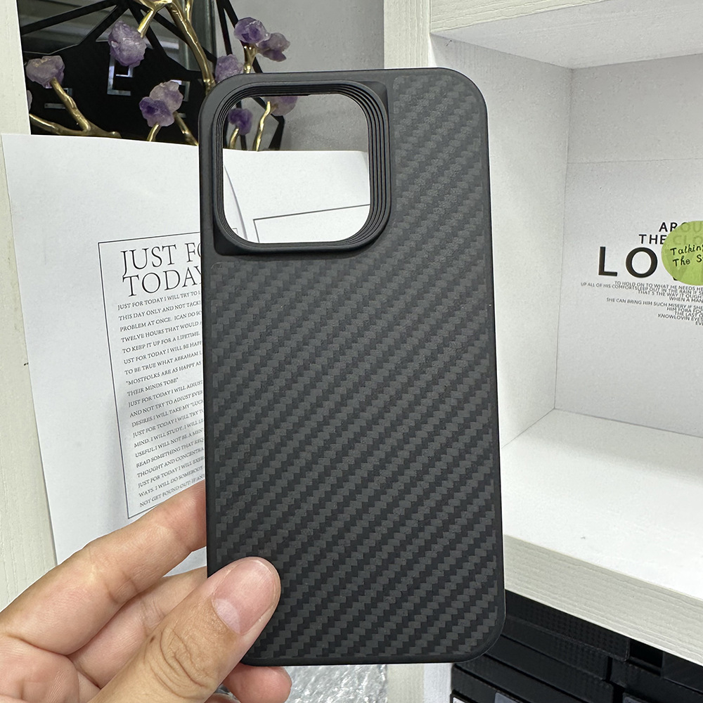 Kevlar carbon fiber phone case for iPhone 16 15Pro 14Pro max 13Pro with wireless charging protective case For iPhone 15 PLus