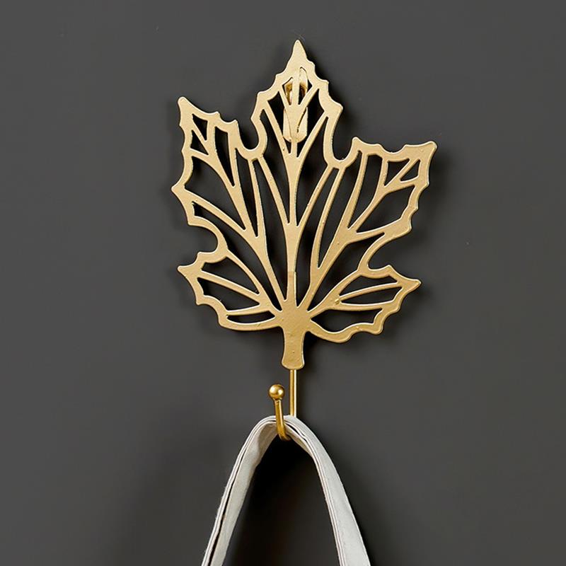 Gold Leaf Shape Hanging hooks Punch-Free Wall Hanger Hanging Storage Rack For Towel Cloth Self Adhesive Household Organizer