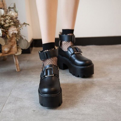 Lolita dark shoes Japase lolita loli round head tea party leather shoes soft sister jk uniform thick bneottom high heels