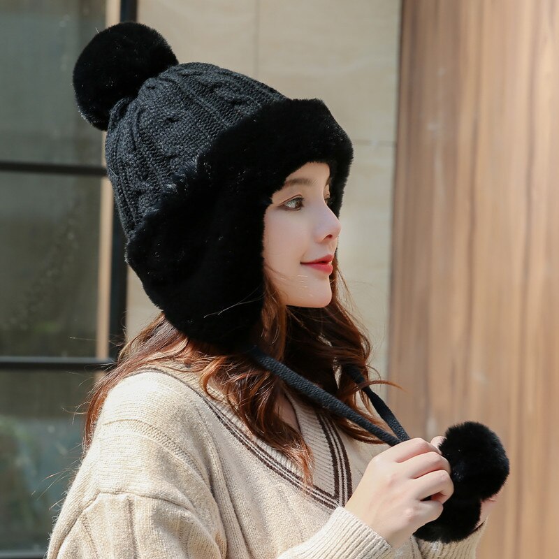 Gorro de lana con orejeras para mujer, pompón de piel de conejo, grueso, cálido, tejido frío, informal, Invierno: Negro