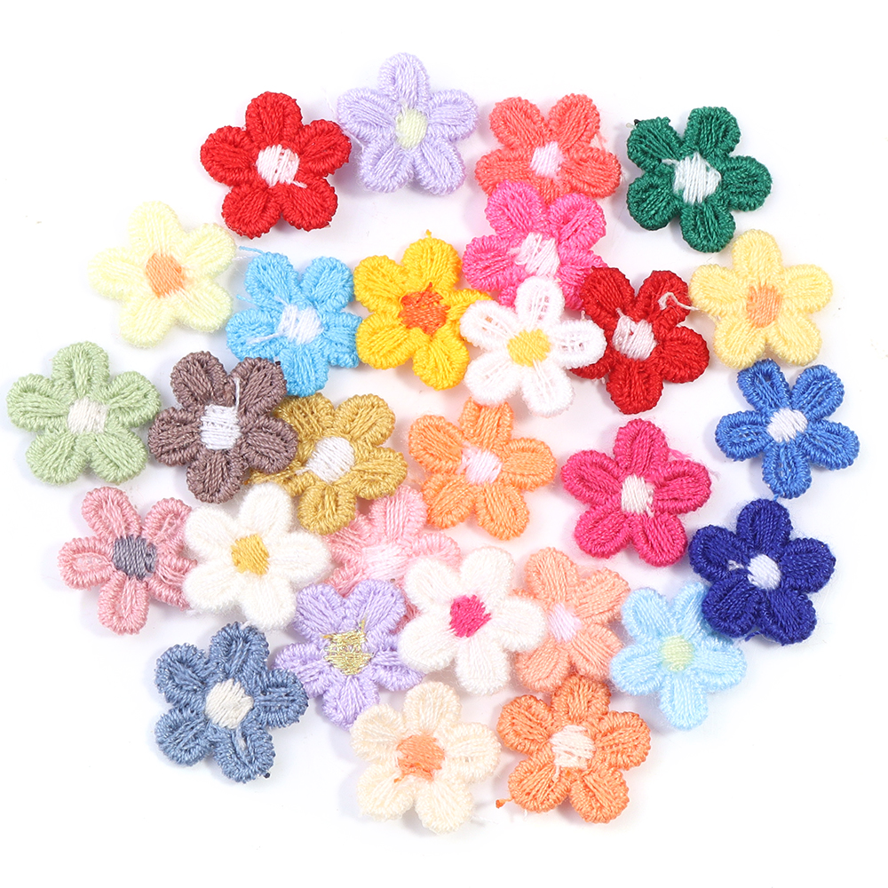 30Pcs Multicolor Flower Appliques Lace Floral Flower Embroidery Patch DIY Sewing Clothes Headwear Wedding Home Decorate Supplies: Nickel-Free White
