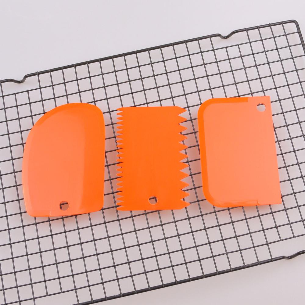 Dough Cake Scraper Bowl Scraper Cake Scraper Plastic Dough Cutter Jagged Edges Scraper Curved Edge Scraper Flat Edge Scraper: E