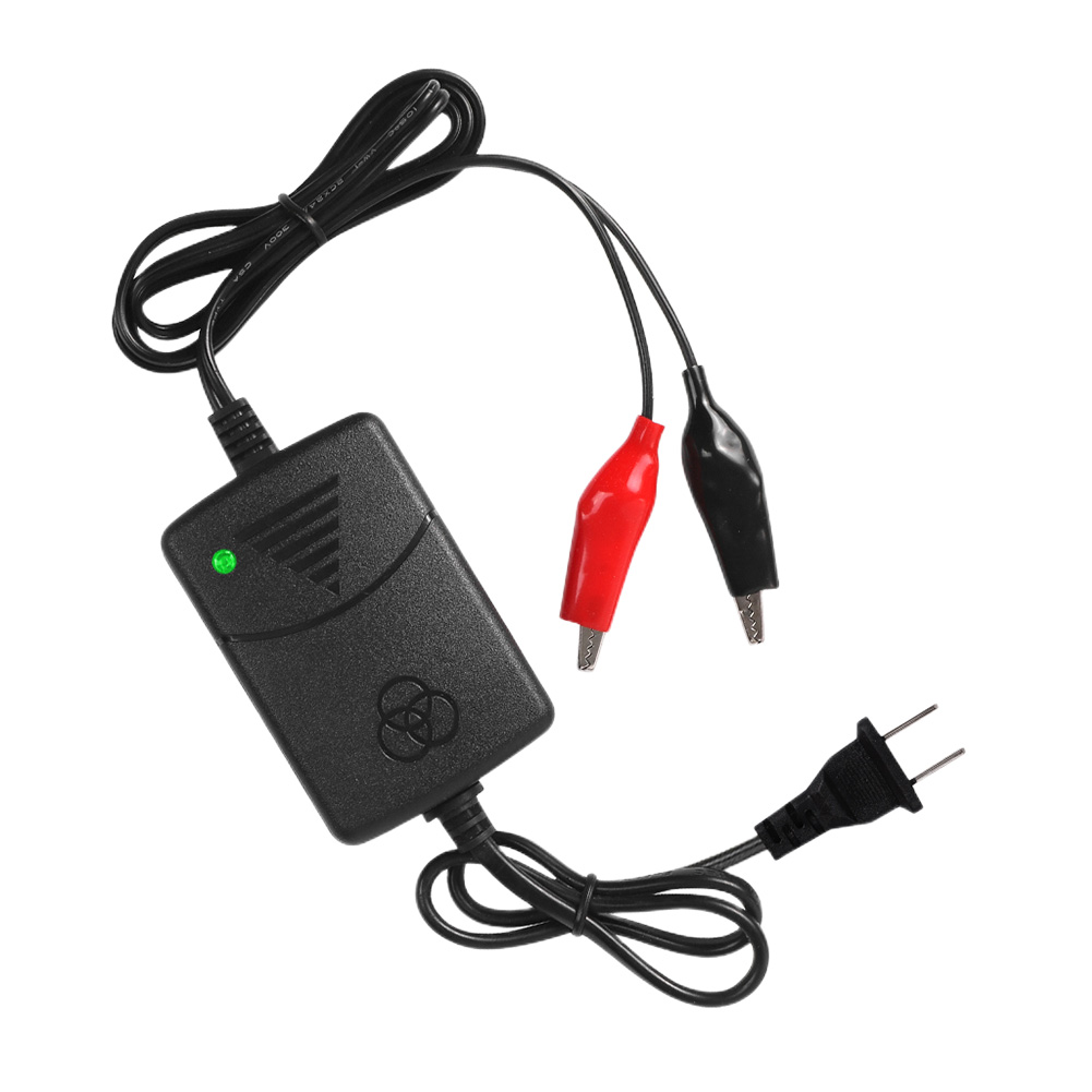 12V auto-acculader 1500MA intelligente reparatielader draagbare acculader voor loodzuuraccu voor 12V auto-motorfiets: Rood