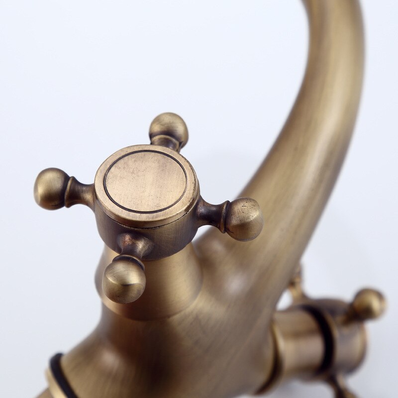 Grifo de latón con acabado de bronce antiguo para baño, grifería mezcladora de agua fría y para lavabo, accesorios de baño