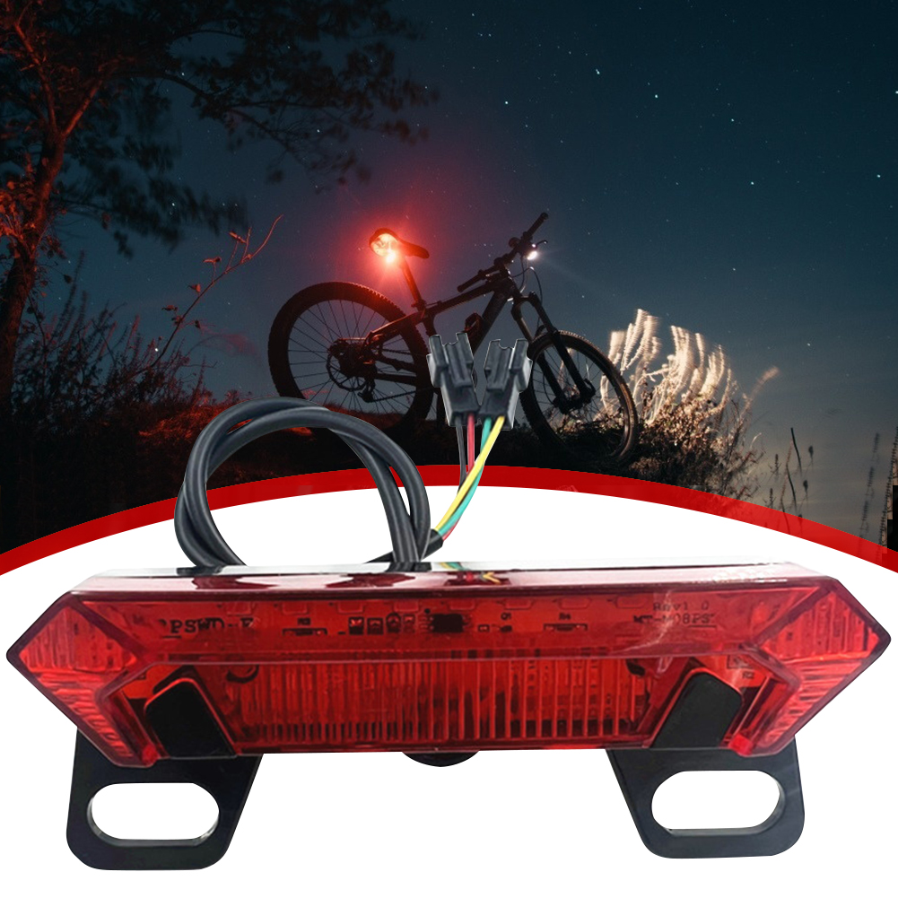 Achterlicht voor elektrische fietsen DC 36-60V LED-waarschuwingslampje voor elektrische fietsen Richtingaanwijzer Fietsen Achterlicht Veiligheidswaarschuwing Fietslicht