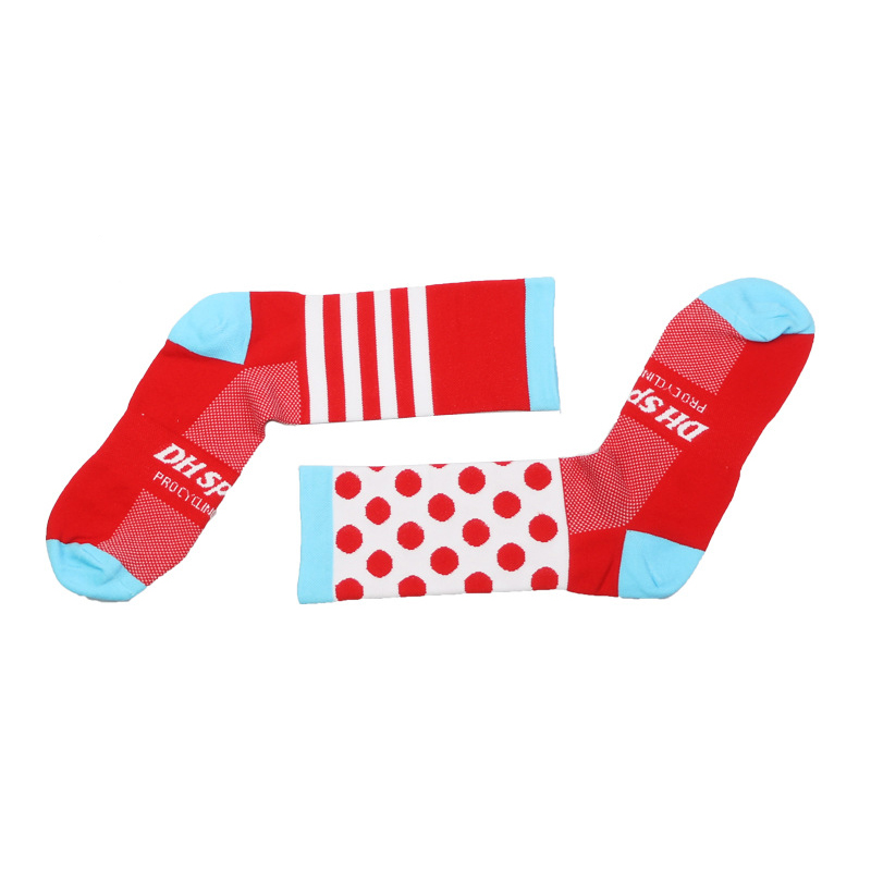 Popfavor Men Cycling Socks Road Bicycle Socks Outdoor Sports Road Bicycle Running Football Sock: Red / 39-46