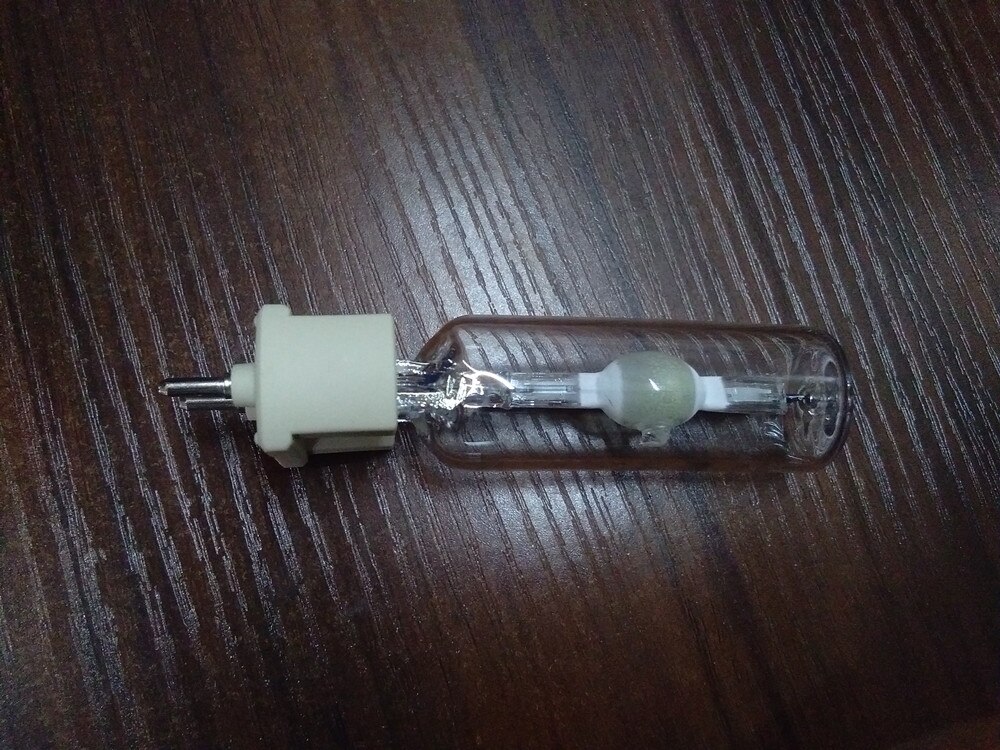 Metal halogen lamp bulb G12 70W 150w Energy saving guide Lamp bulb clothing store track light g12 35w 150w