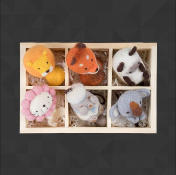 Wool felt package box wool needlepoint kit wool felt needle felting decoration craft needlecraft DIY: S