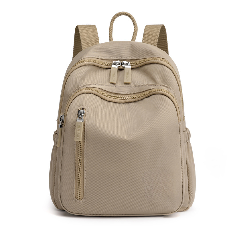 Mochila pequeña versátil a la para mujer, bolso de viaje de ocio de gran capacidad, mochila sencilla portátil para mujer 2025: Caqui
